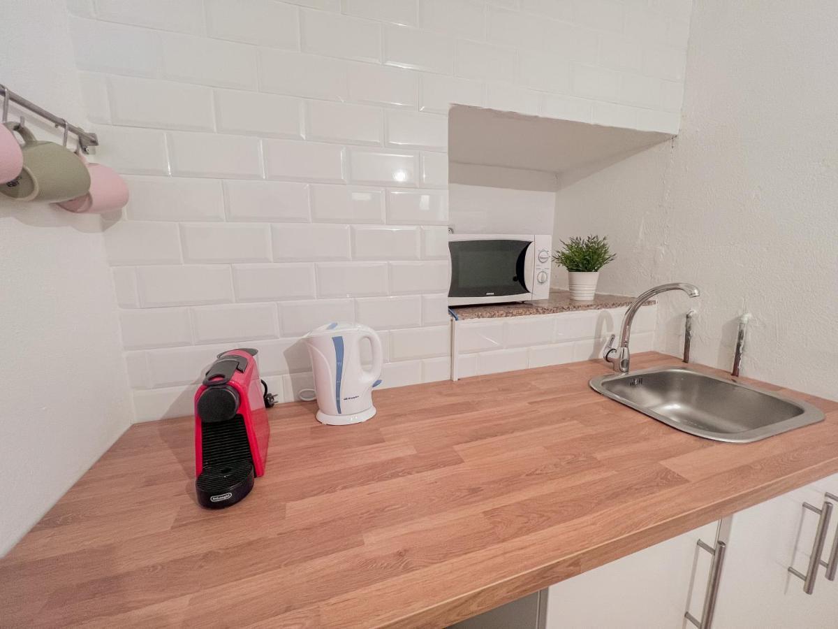 Centrico Apartamento Junto Al Cervantes Malaga Luaran gambar